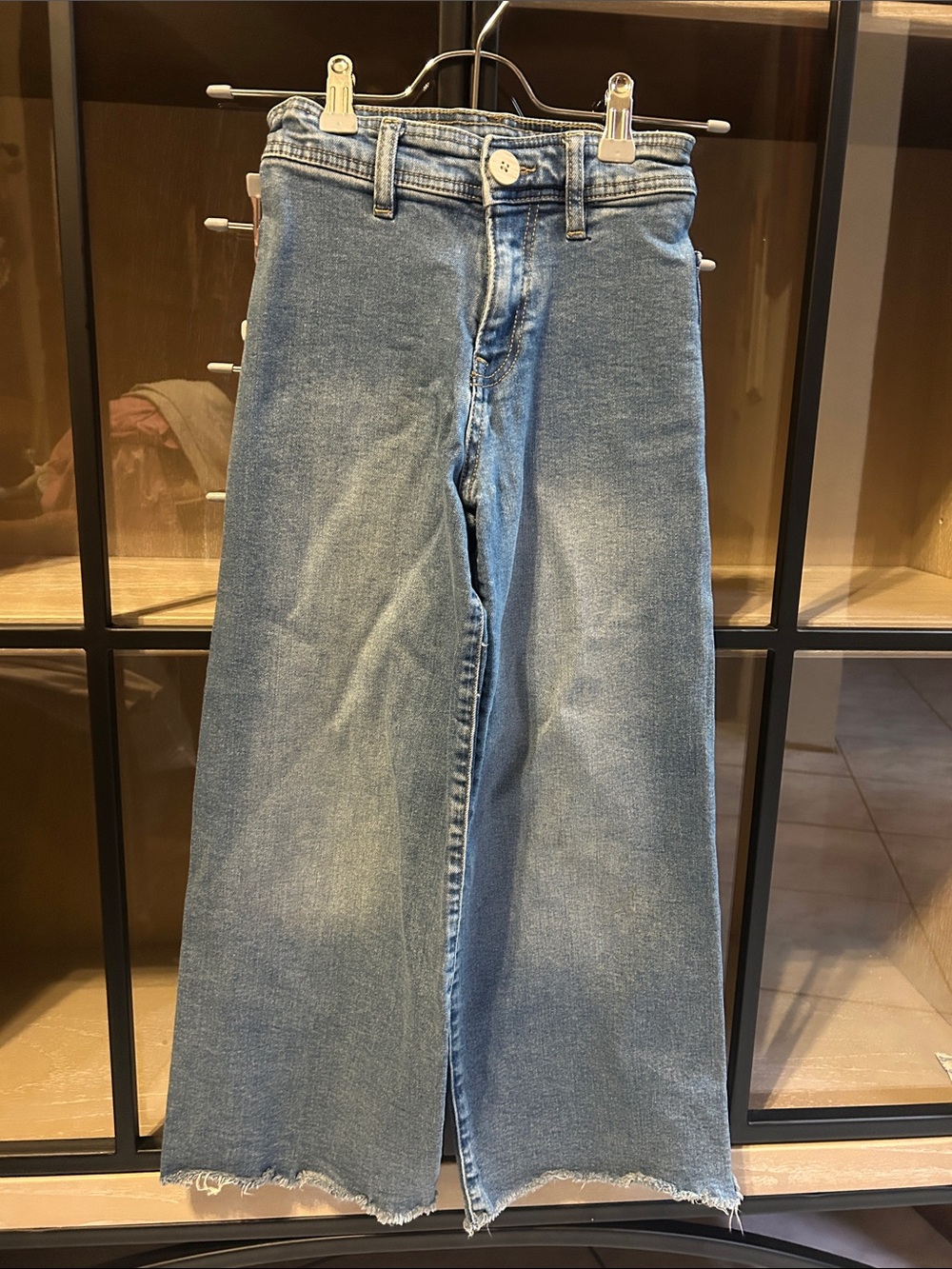 Classic Wide-Leg Women’s Jeans in Light Blue